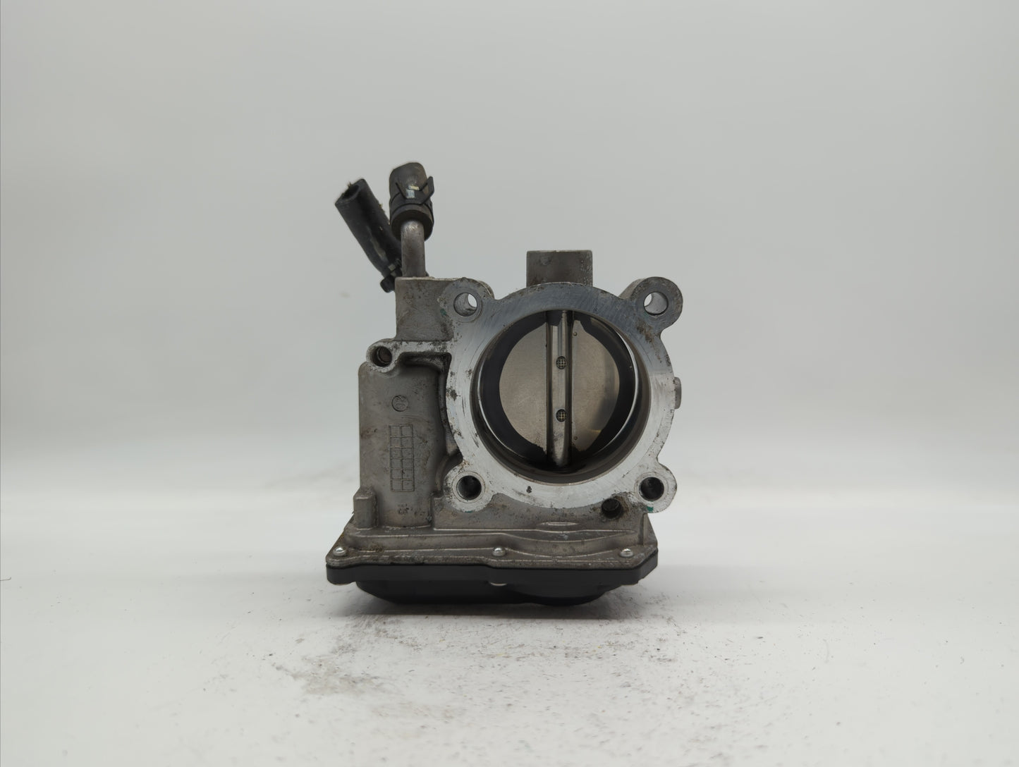 2011-2018 Hyundai Elantra Throttle Body P/N:35100-2E710 35100-2E000 Fits Fits 2011 2012 2013 2014 2015 2016 2017 2018 2019 O