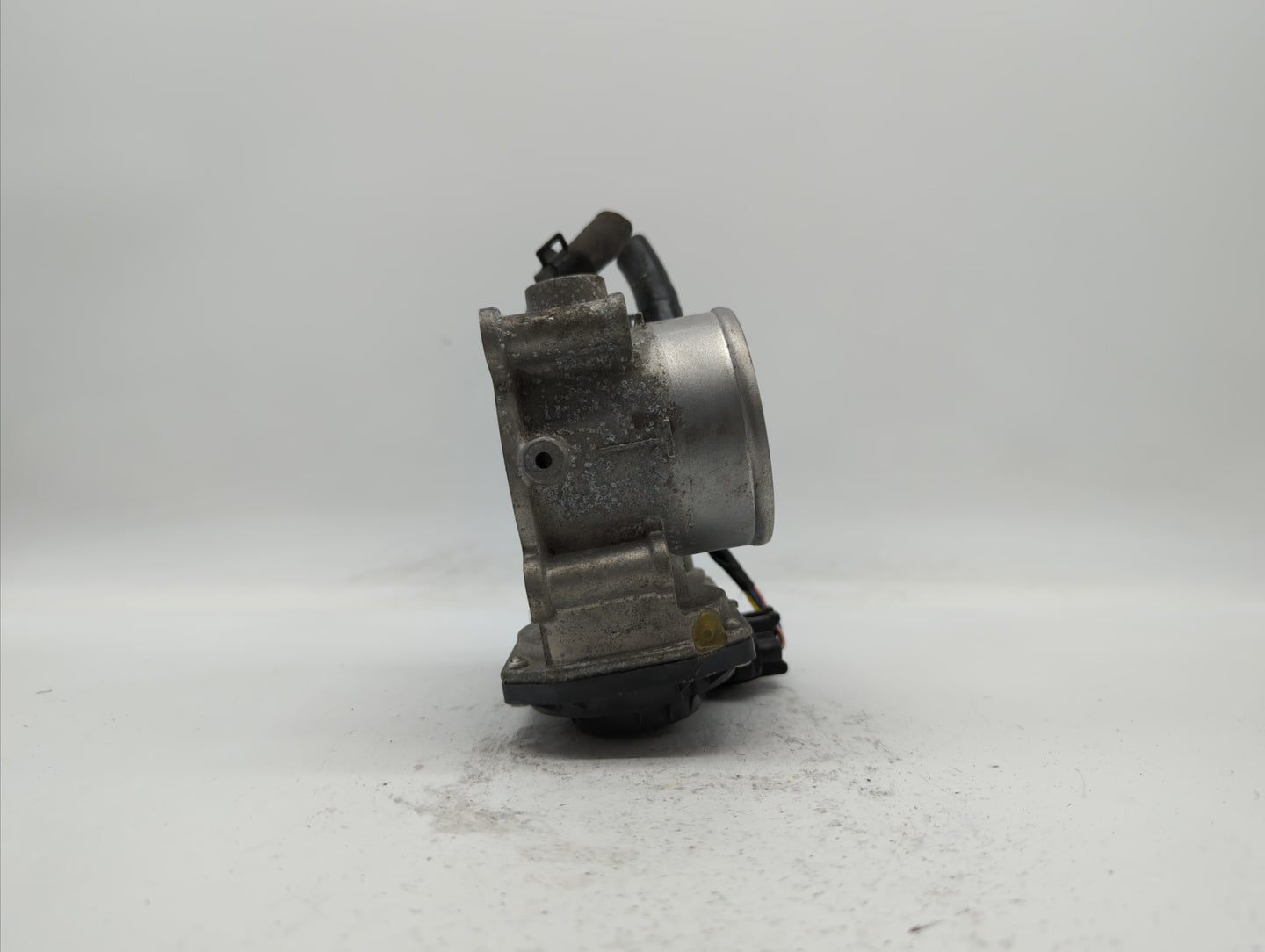 2011-2018 Hyundai Elantra Throttle Body P/N:35100-2E710 35100-2E000 Fits Fits 2011 2012 2013 2014 2015 2016 2017 2018 2019 O