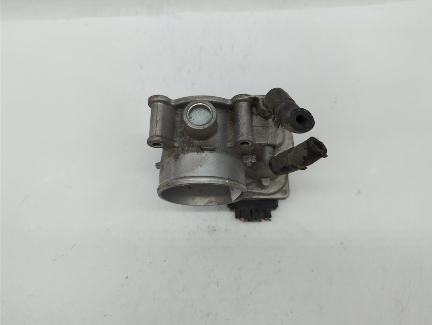 2011-2018 Hyundai Elantra Throttle Body P/N:1306040697 Fits Fits 2011 2012 2013 2014 2015 2016 2017 2018 2019 OEM Used Auto 