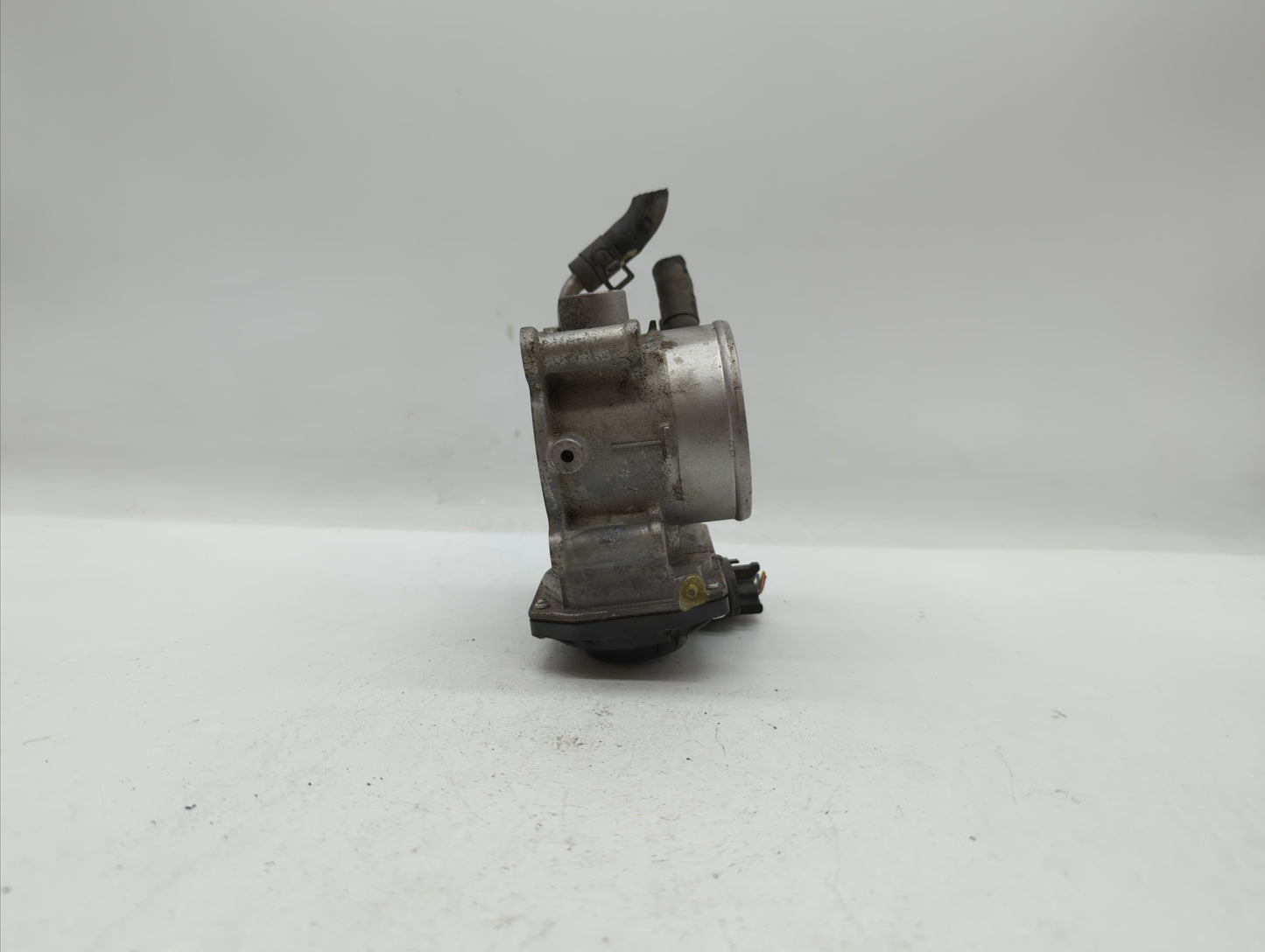 2011-2018 Hyundai Elantra Throttle Body P/N:1306040697 Fits Fits 2011 2012 2013 2014 2015 2016 2017 2018 2019 OEM Used Auto 