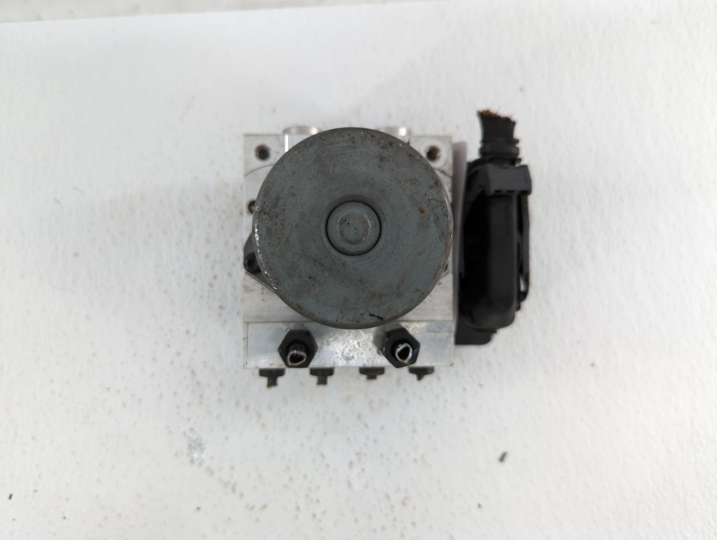 2013-2015 Hyundai Elantra ABS Pump Control Module Replacement P/N:58900-B2500 61589-45200, 58920-A5200 Fits Fits 2013 2014 2