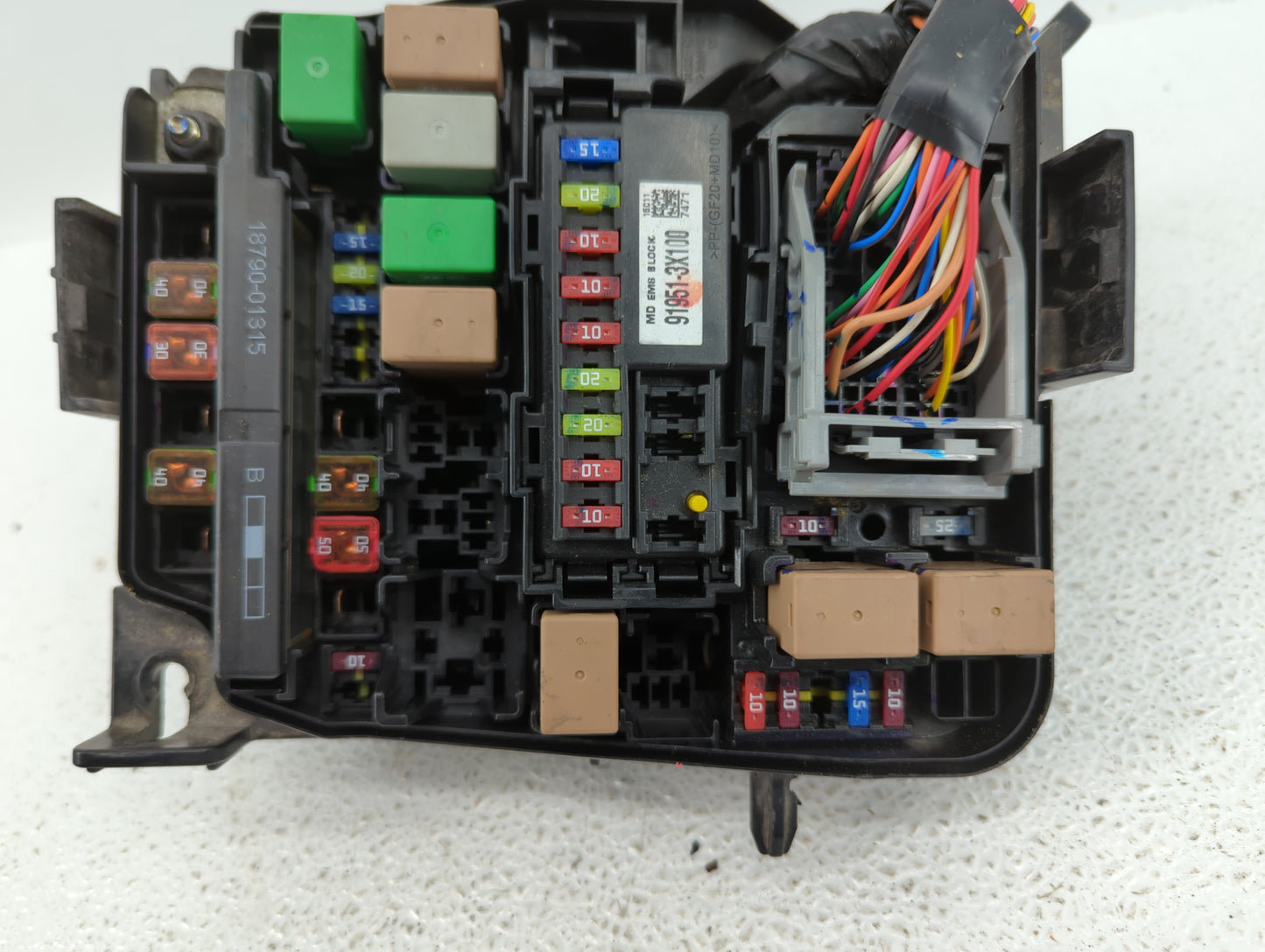 2014-2016 Hyundai Elantra Fusebox Fuse Box Panel Relay Module P/N:91951-3X100 Fits Fits 2014 2015 2016 OEM Used Auto Parts -