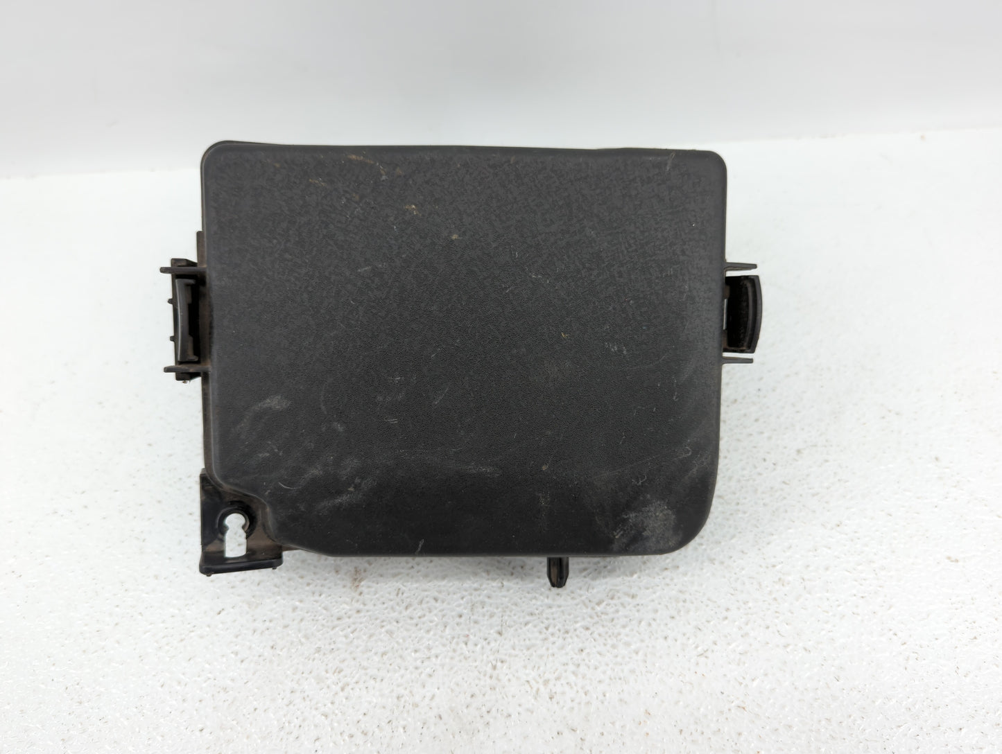 2014-2016 Hyundai Elantra Fusebox Fuse Box Panel Relay Module P/N:912013Y060 91951-3X100 Fits Fits 2014 2015 2016 OEM Used A