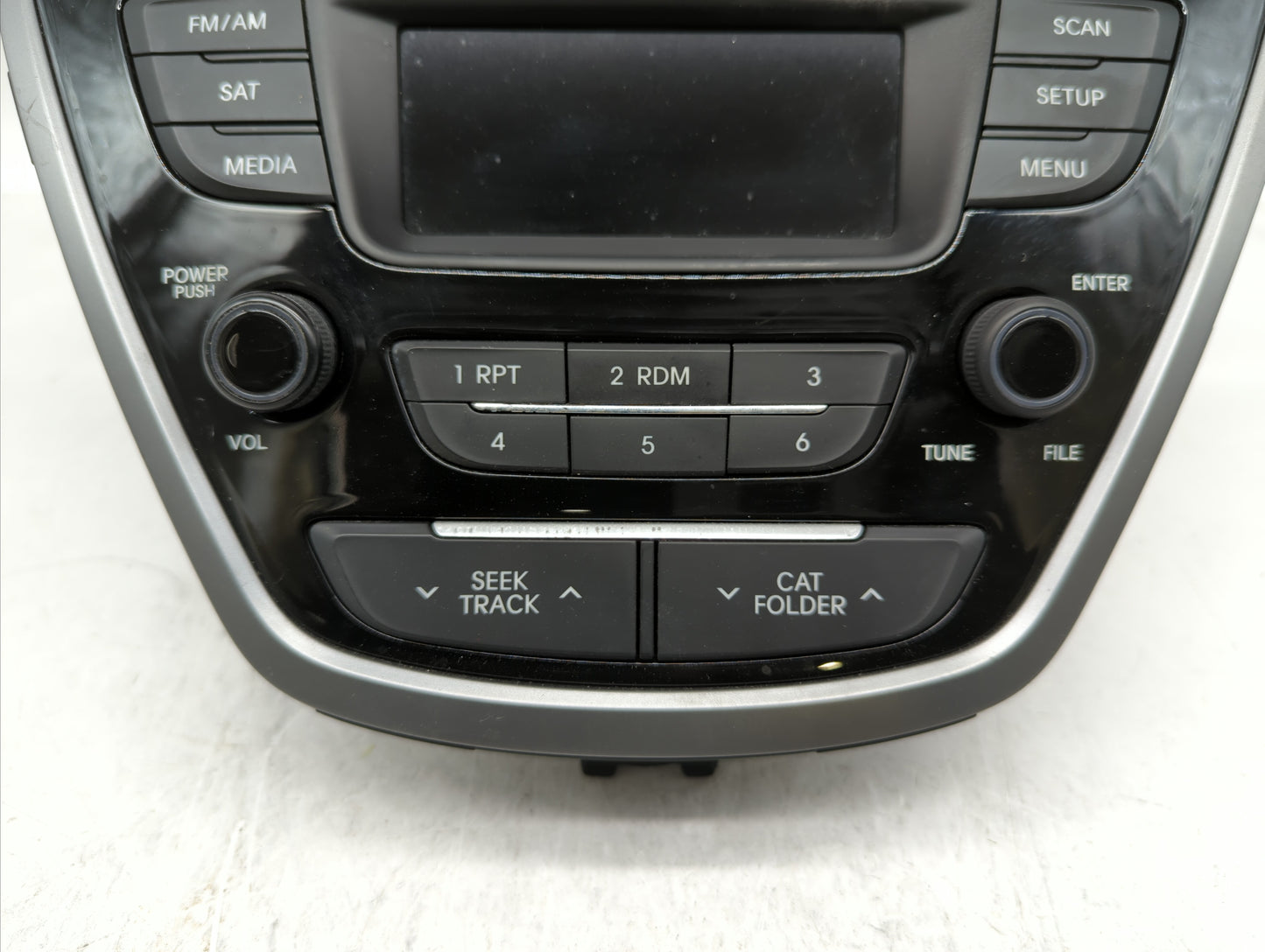 2014-2016 Hyundai Elantra Am Fm Cd Player Radio Receiver - Oemusedautoparts1.com