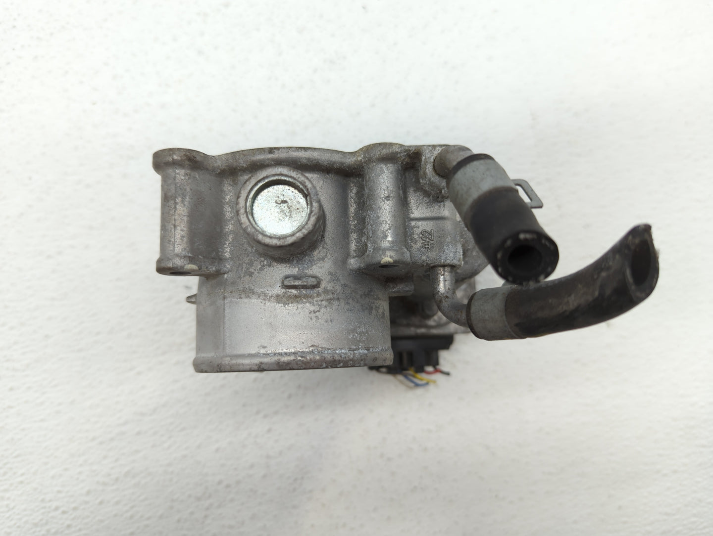 2011-2018 Hyundai Elantra Throttle Body P/N:35100-2E000 1302150124 Fits Fits 2011 2012 2013 2014 2015 2016 2017 2018 2019 OE