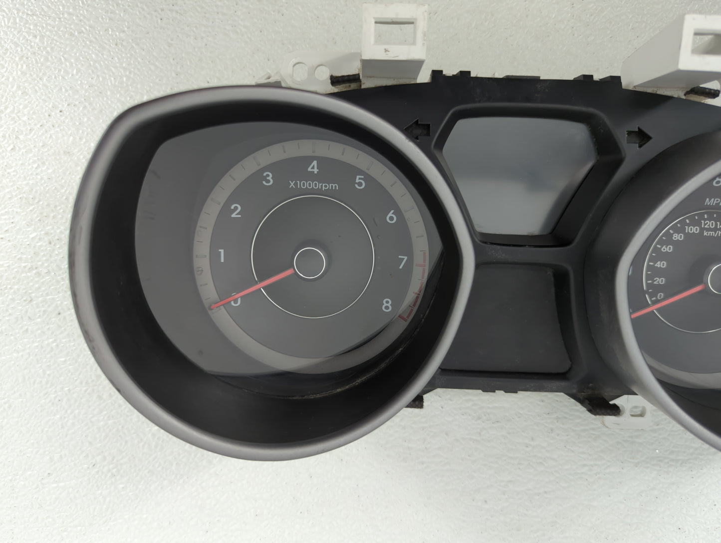2014-2016 Hyundai Elantra Instrument Cluster Speedometer Gauges P/N:94004-3X210 94004-3Y010 Fits Fits 2014 2015 2016 OEM Use