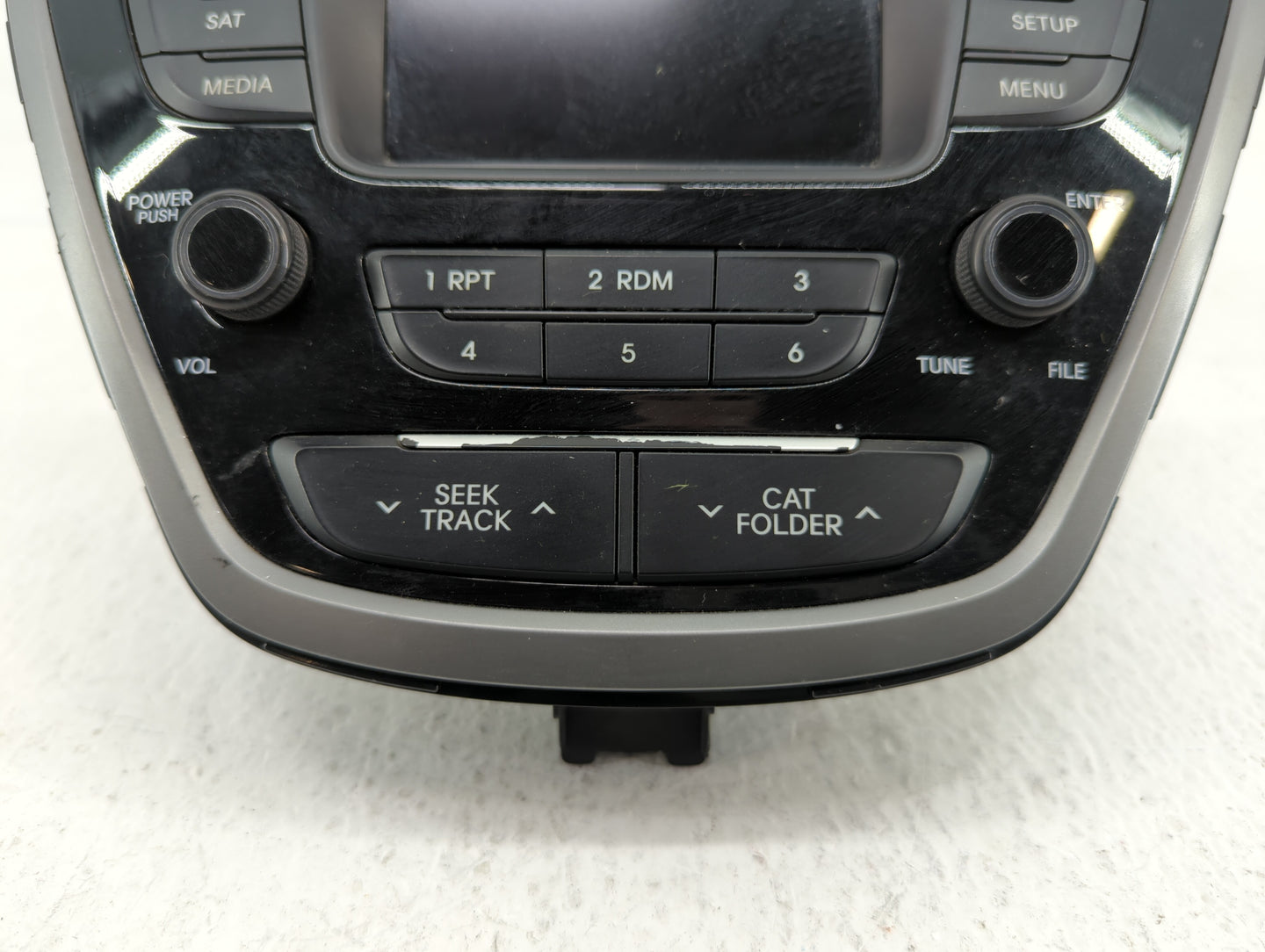 2014 Hyundai Elantra Am Fm Cd Player Radio Receiver - Oemusedautoparts1.com