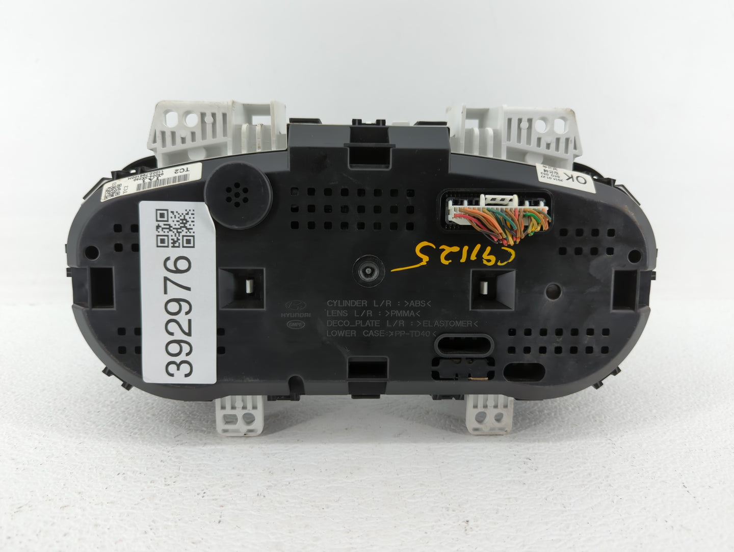 2014-2016 Hyundai Elantra Instrument Cluster Speedometer Gauges P/N:94004-3X240 Fits Fits 2014 2015 2016 OEM Used Auto Parts