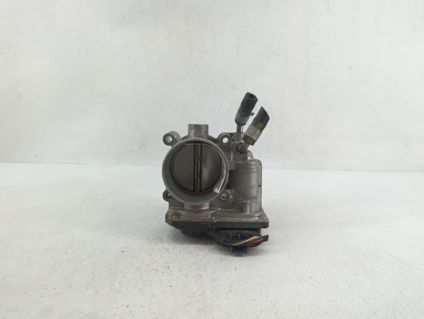 2011-2018 Hyundai Elantra Throttle Body P/N:35100-2E000 1302150124 Fits Fits 2011 2012 2013 2014 2015 2016 2017 2018 2019 OE