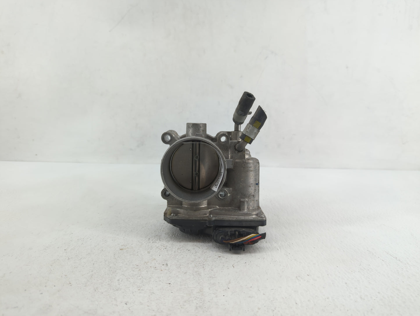 2011-2018 Hyundai Elantra Throttle Body P/N:35100-2E000 1302150124 Fits Fits 2011 2012 2013 2014 2015 2016 2017 2018 2019 OE
