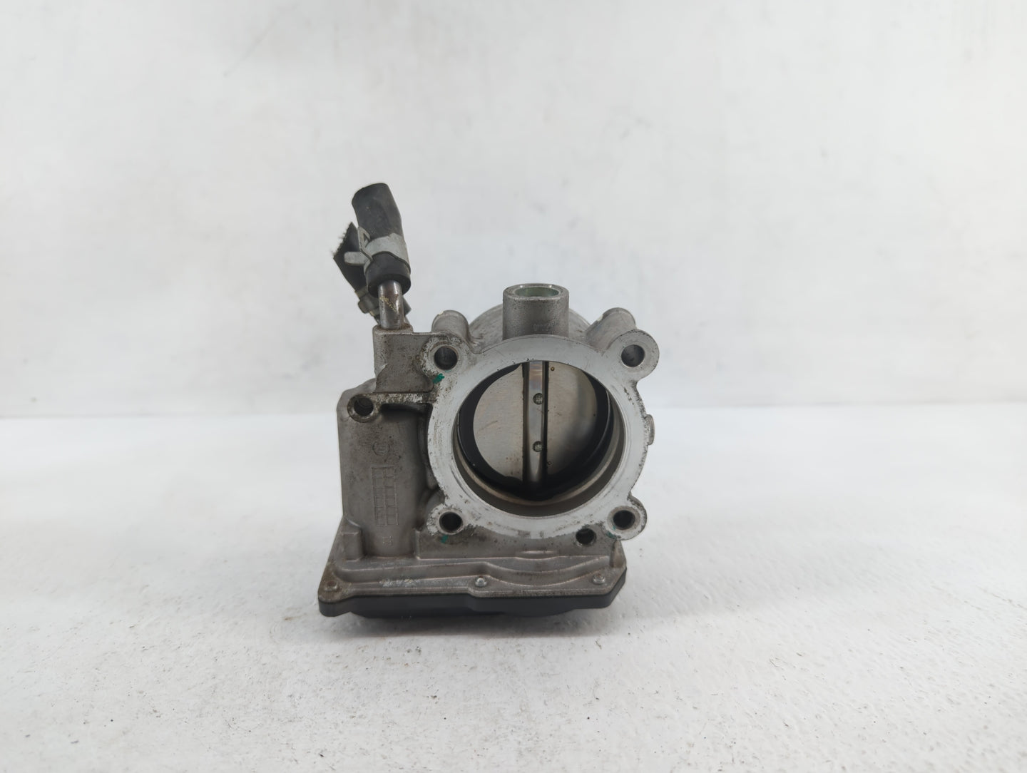 2011-2018 Hyundai Elantra Throttle Body P/N:35100-2E000 1302150124 Fits Fits 2011 2012 2013 2014 2015 2016 2017 2018 2019 OE