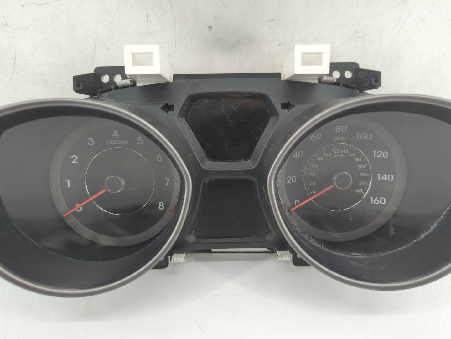 2014-2016 Hyundai Elantra Instrument Cluster Speedometer Gauges P/N:94004-3Y000 94004-3Y010 Fits Fits 2014 2015 2016 OEM Use