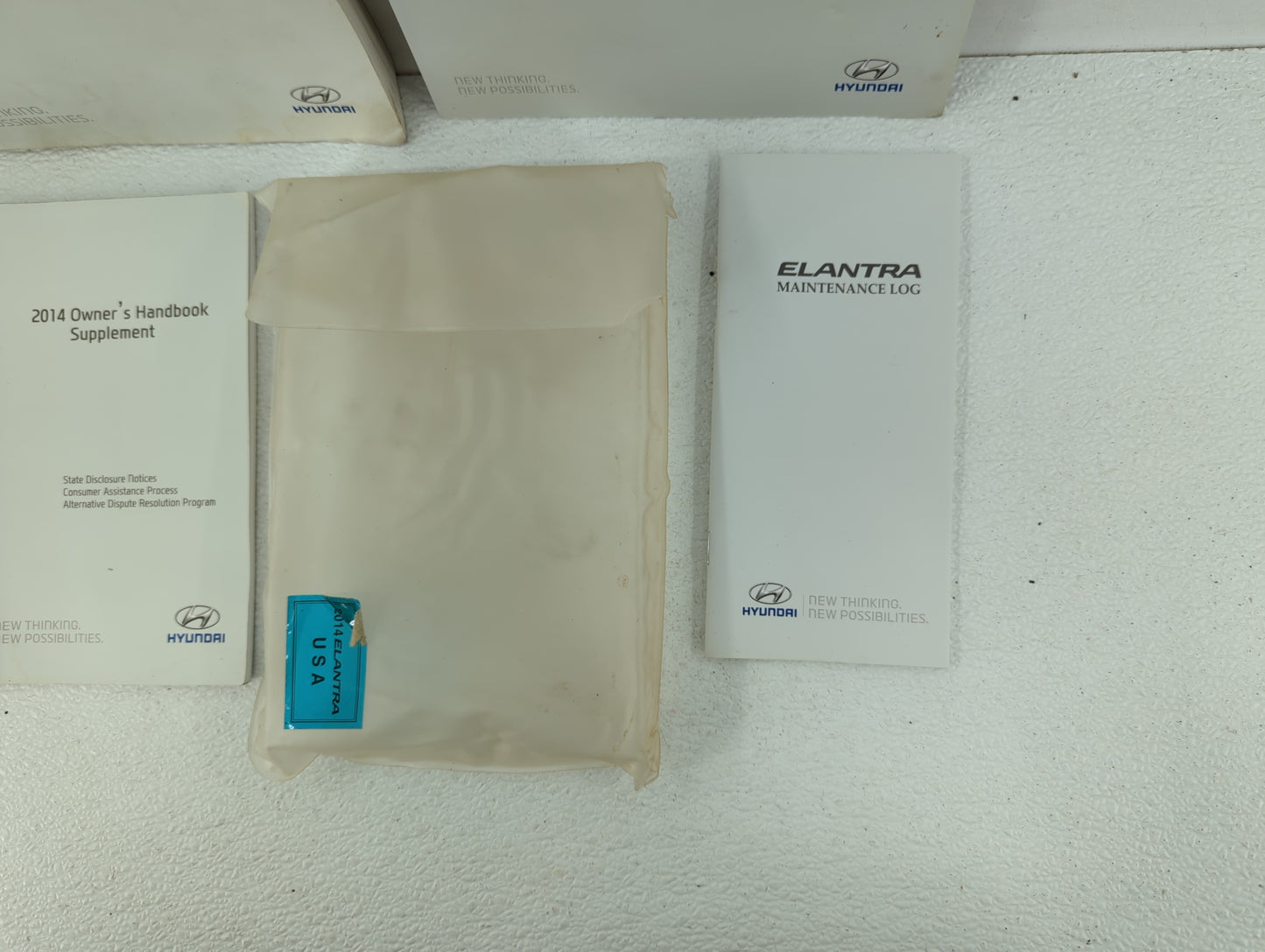 2014 Hyundai Elantra Owners Manual Book Guide OEM Used Auto Parts - Oemusedautoparts1.com