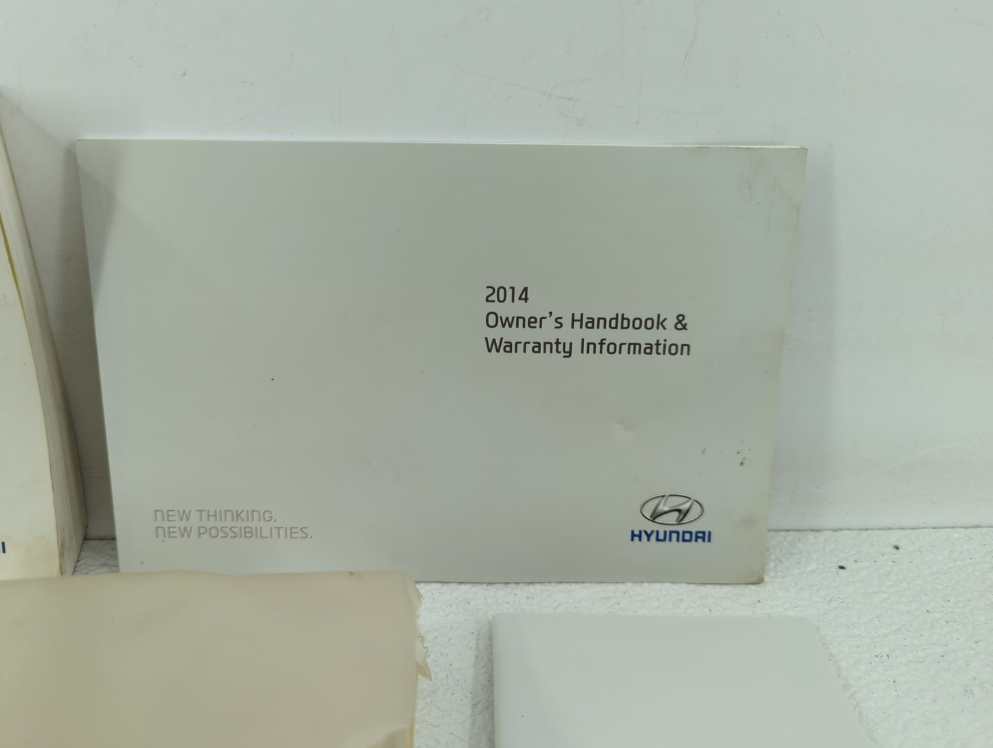 2014 Hyundai Elantra Owners Manual Book Guide OEM Used Auto Parts - Oemusedautoparts1.com
