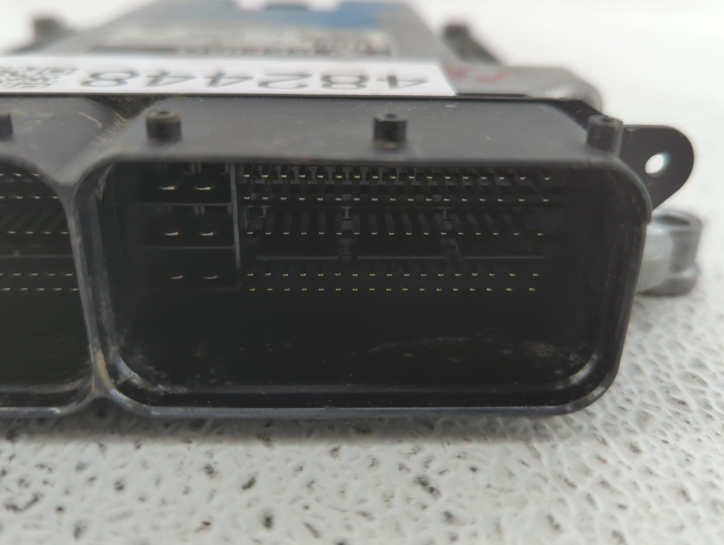 2014-2016 Hyundai Elantra PCM Engine Control Computer ECU ECM PCU OEM P/N:39131-2EMA0 39131-2EMB2 Fits Fits 2014 2015 2016 O