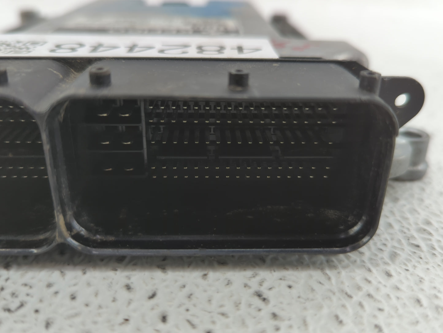 2014-2016 Hyundai Elantra PCM Engine Control Computer ECU ECM PCU OEM P/N:39131-2EMA0 39131-2EMB2 Fits Fits 2014 2015 2016 O
