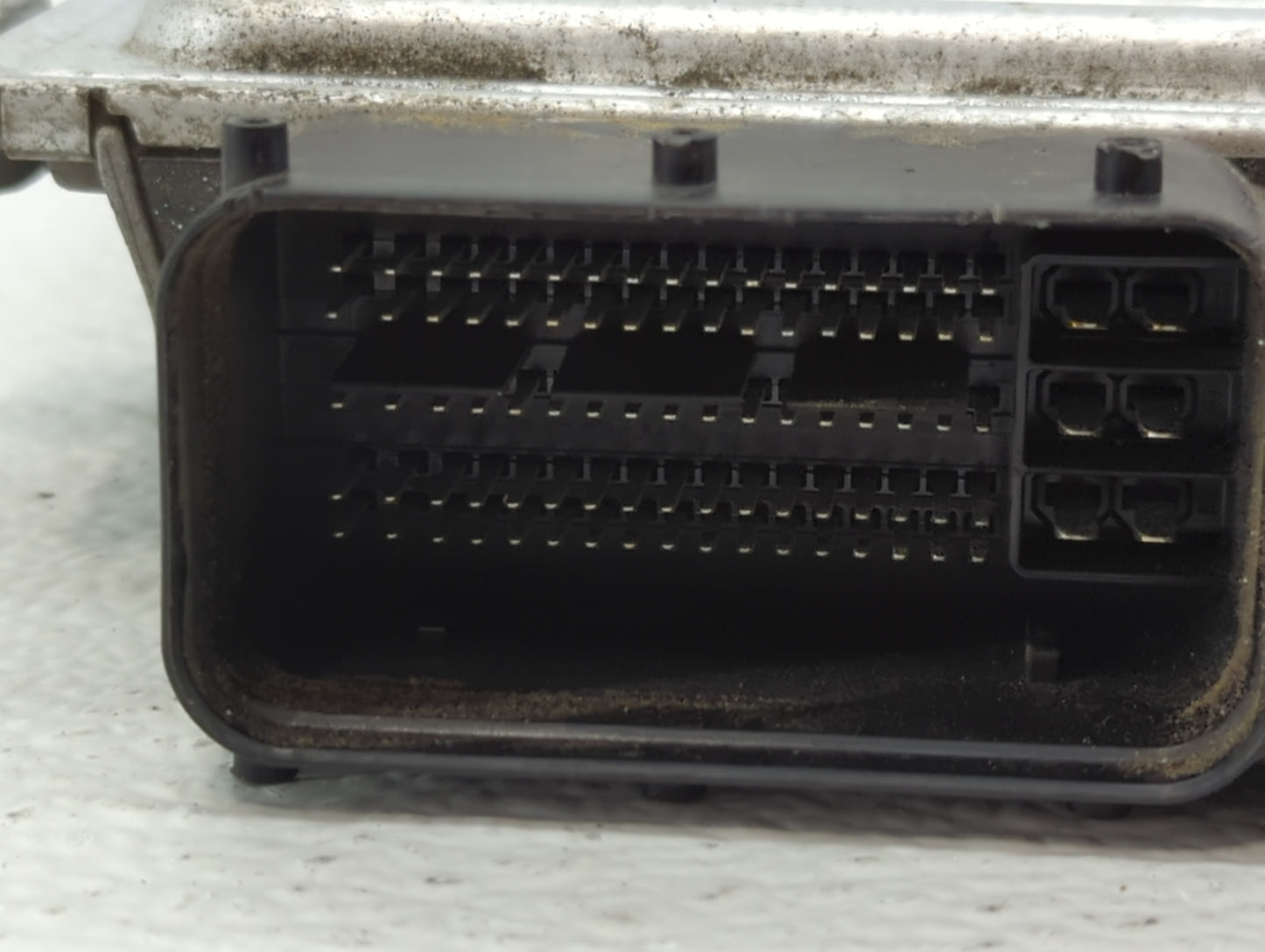 2014-2016 Hyundai Elantra PCM Engine Control Computer ECU ECM PCU OEM P/N:39103-2EML6 39102-2EML6 Fits Fits 2014 2015 2016 O