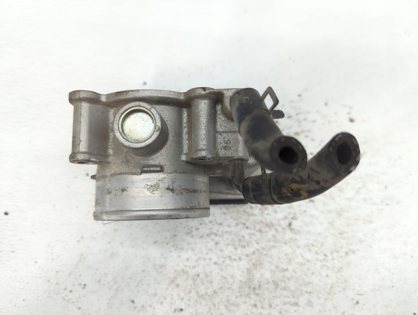 2011-2020 Hyundai Elantra Throttle Body P/N:35100-2E000 Fits Fits 2011 2012 2013 2014 2015 2016 2017 2018 2019 2020 2021 OEM