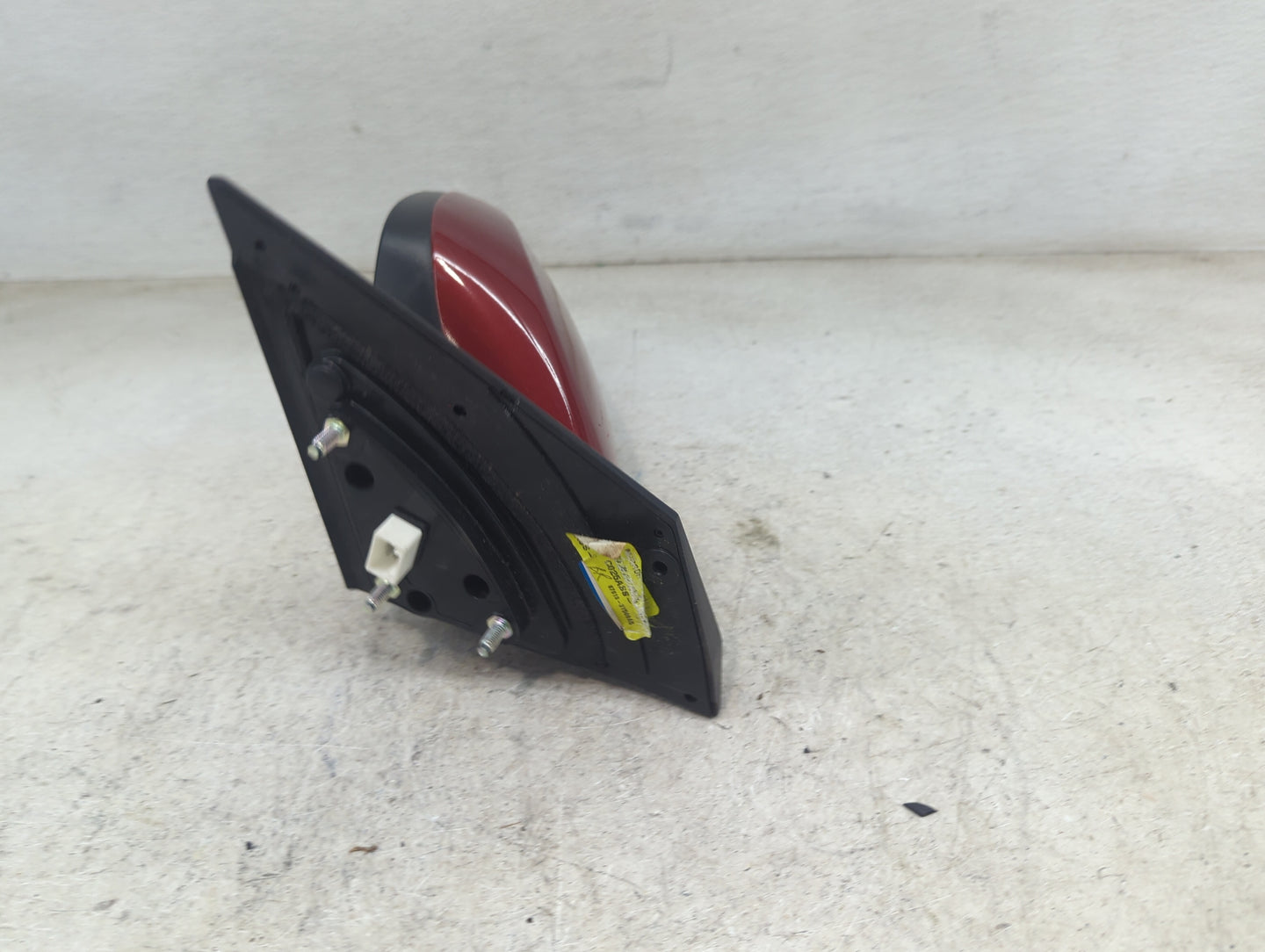 2014-2016 Hyundai Elantra Driver Side View Mirror - Left Door Mirror OEM Used - Oemusedautoparts1.com