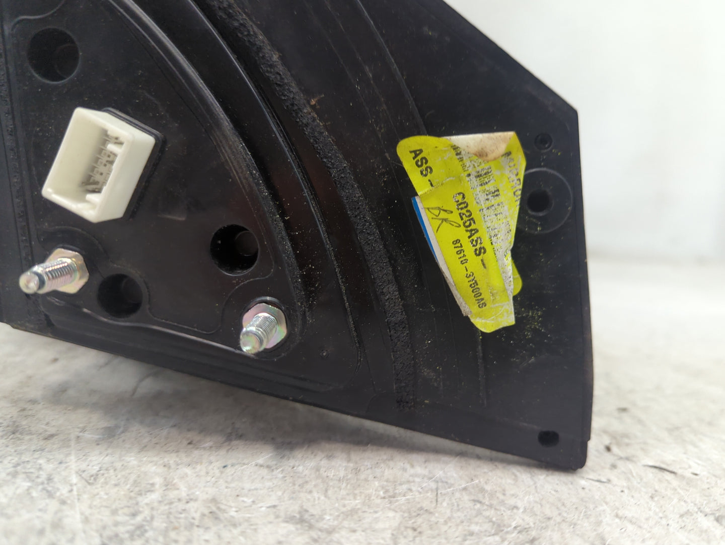 2014-2016 Hyundai Elantra Driver Side View Mirror - Left Door Mirror OEM Used - Oemusedautoparts1.com