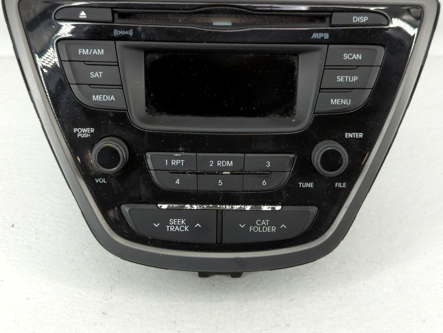 2014-2016 Hyundai Elantra Am Fm Cd Player Radio Receiver - Oemusedautoparts1.com