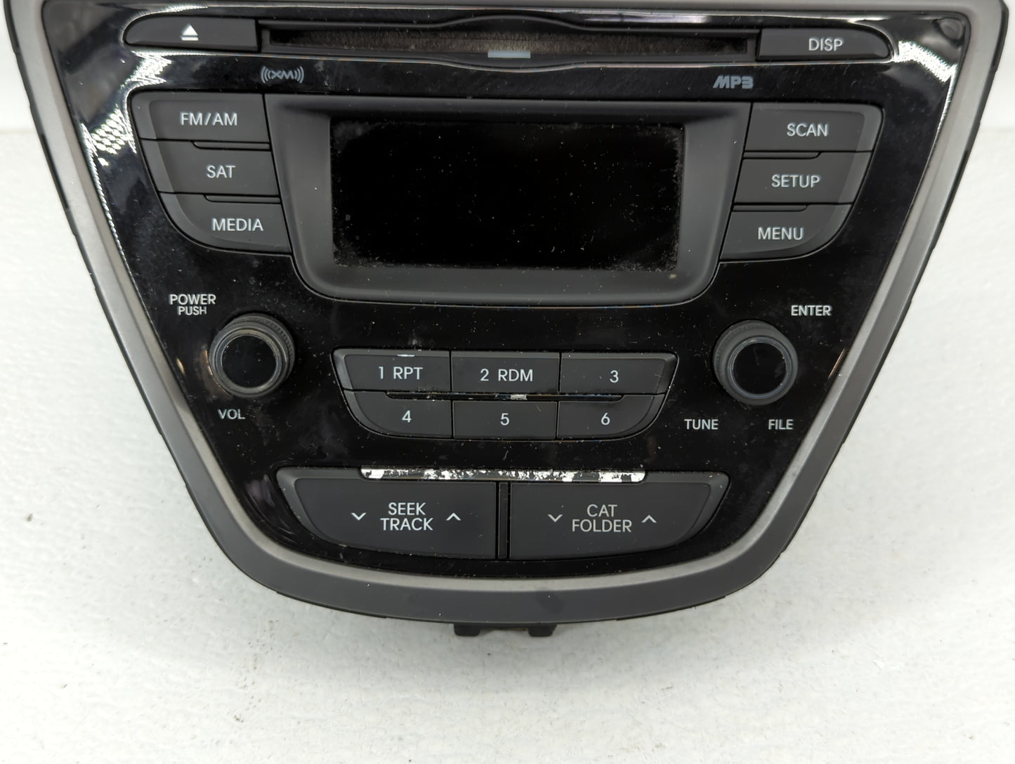 2014-2016 Hyundai Elantra Am Fm Cd Player Radio Receiver - Oemusedautoparts1.com