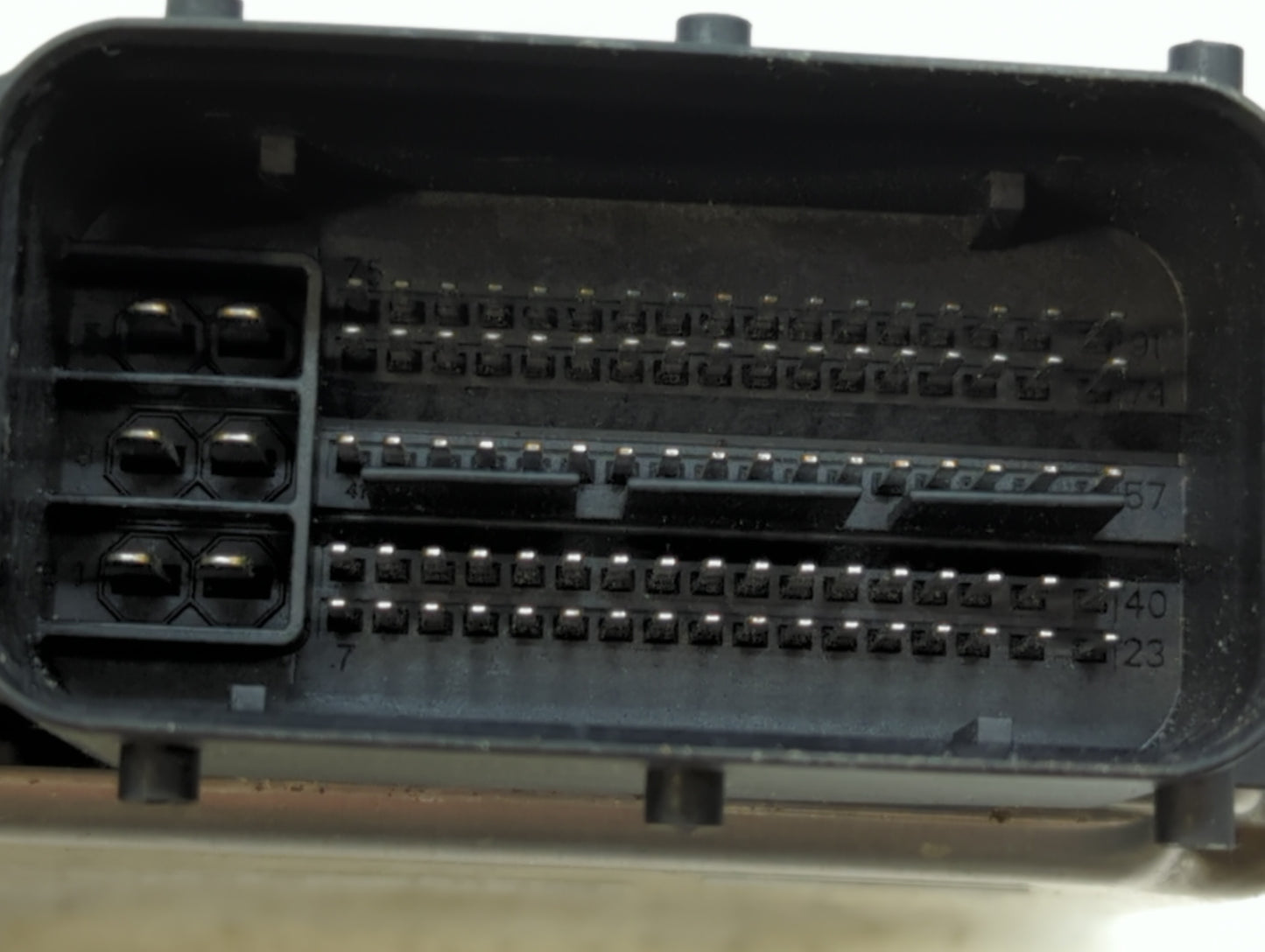 2014 Hyundai Elantra PCM Engine Control Computer ECU ECM PCU OEM P/N:39132-2EJA0 39133-2EJA0, 39133-2EJC0, 39131-2EJA0 Fits 