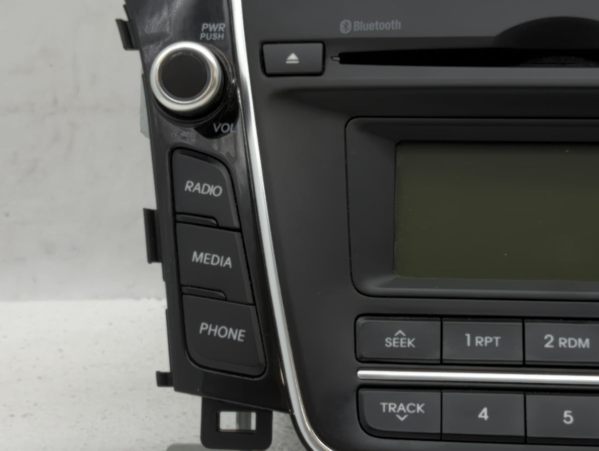 Hyundai Elantra Am Fm Cd Player Radio Receiver 530941 - Oemusedautoparts1.com