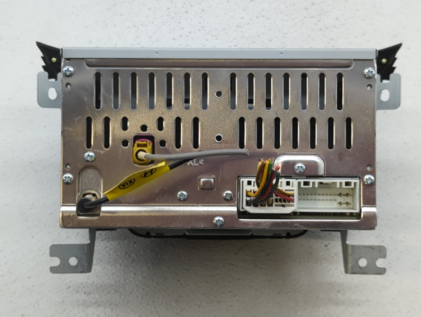 Hyundai Elantra Am Fm Cd Player Radio Receiver - Oemusedautoparts1.com