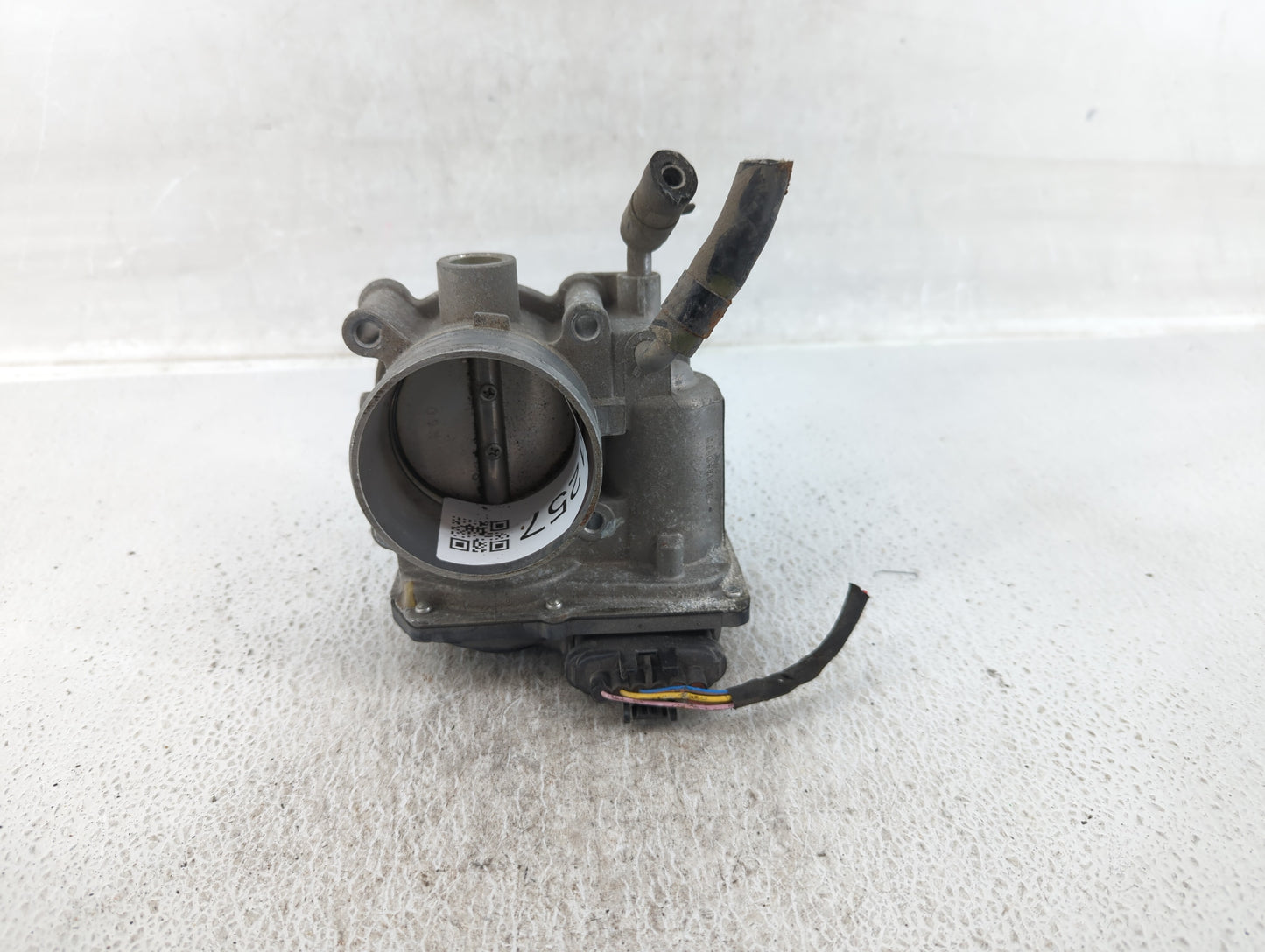 2011-2020 Hyundai Elantra Throttle Body P/N:35100-2E000 Fits Fits 2011 2012 2013 2014 2015 2016 2017 2018 2019 2020 2021 OEM