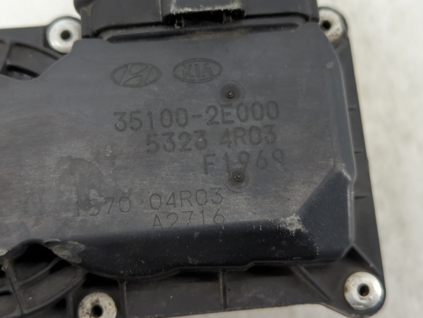 2011-2020 Hyundai Elantra Throttle Body P/N:35100-2E000 Fits Fits 2011 2012 2013 2014 2015 2016 2017 2018 2019 2020 2021 OEM