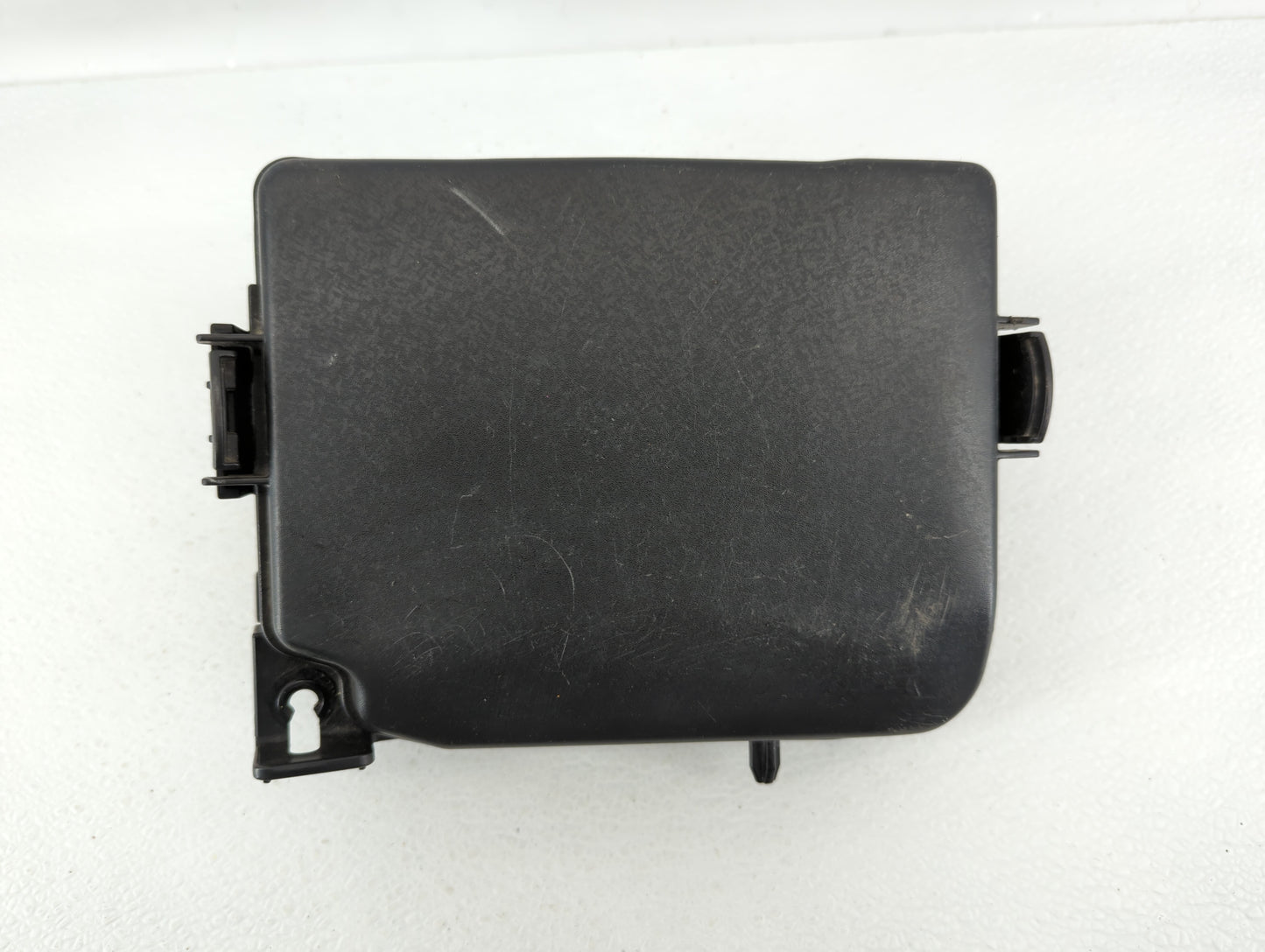 2014-2015 Hyundai Elantra Fusebox Fuse Box Panel Relay Module P/N:91239-A5245 Fits Fits 2014 2015 OEM Used Auto Parts - Oemu