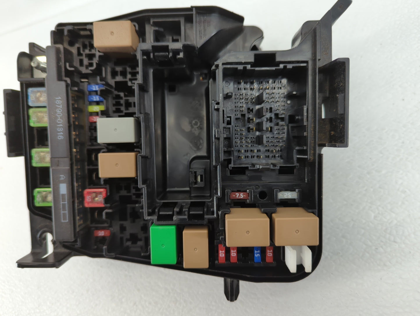 2014-2015 Hyundai Elantra Fusebox Fuse Box Panel Relay Module P/N:91239-A5245 Fits Fits 2014 2015 OEM Used Auto Parts - Oemu