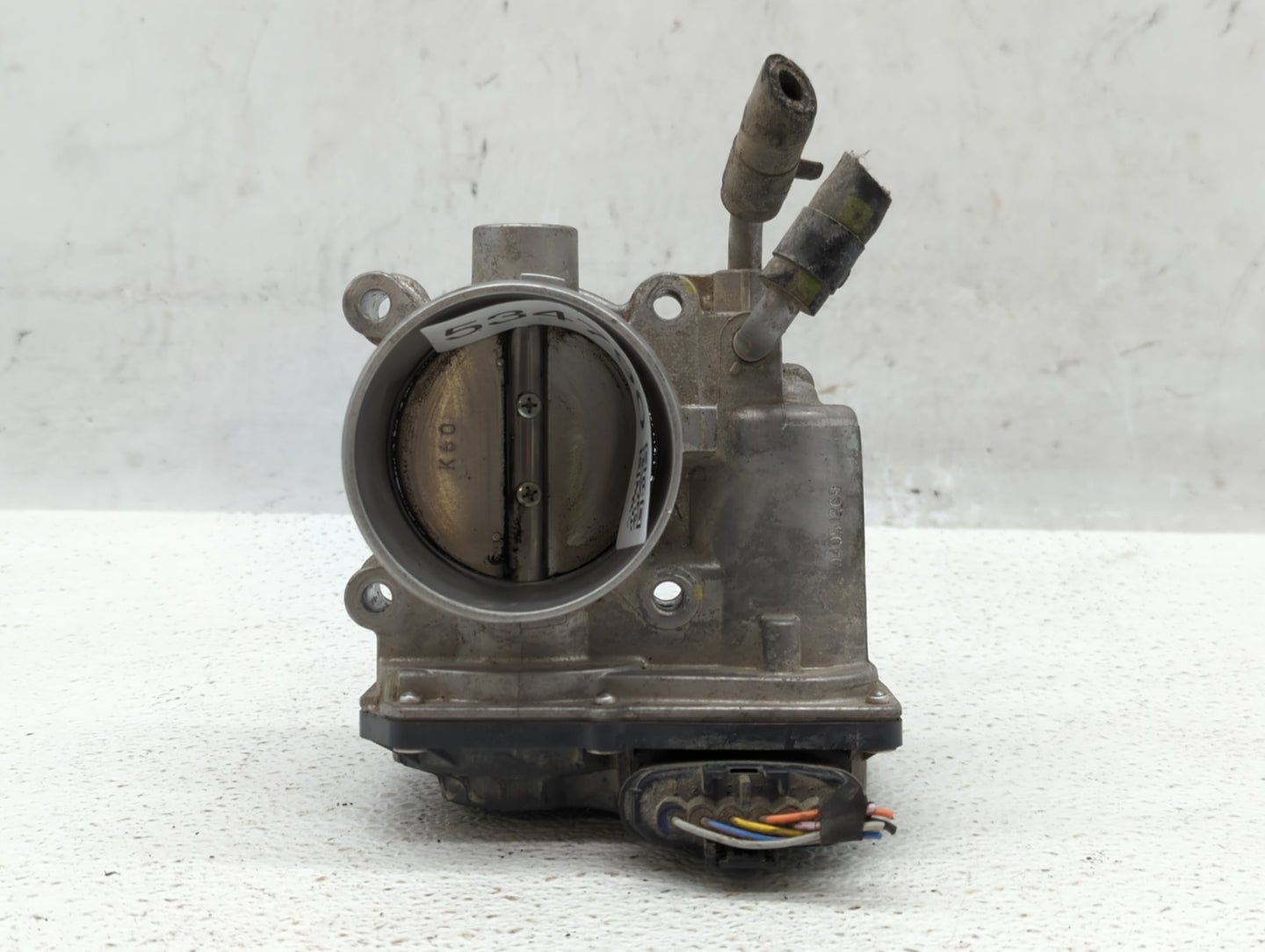 2011-2020 Hyundai Elantra Throttle Body P/N:35100-2E000 Fits Fits 2011 2012 2013 2014 2015 2016 2017 2018 2019 2020 2021 OEM
