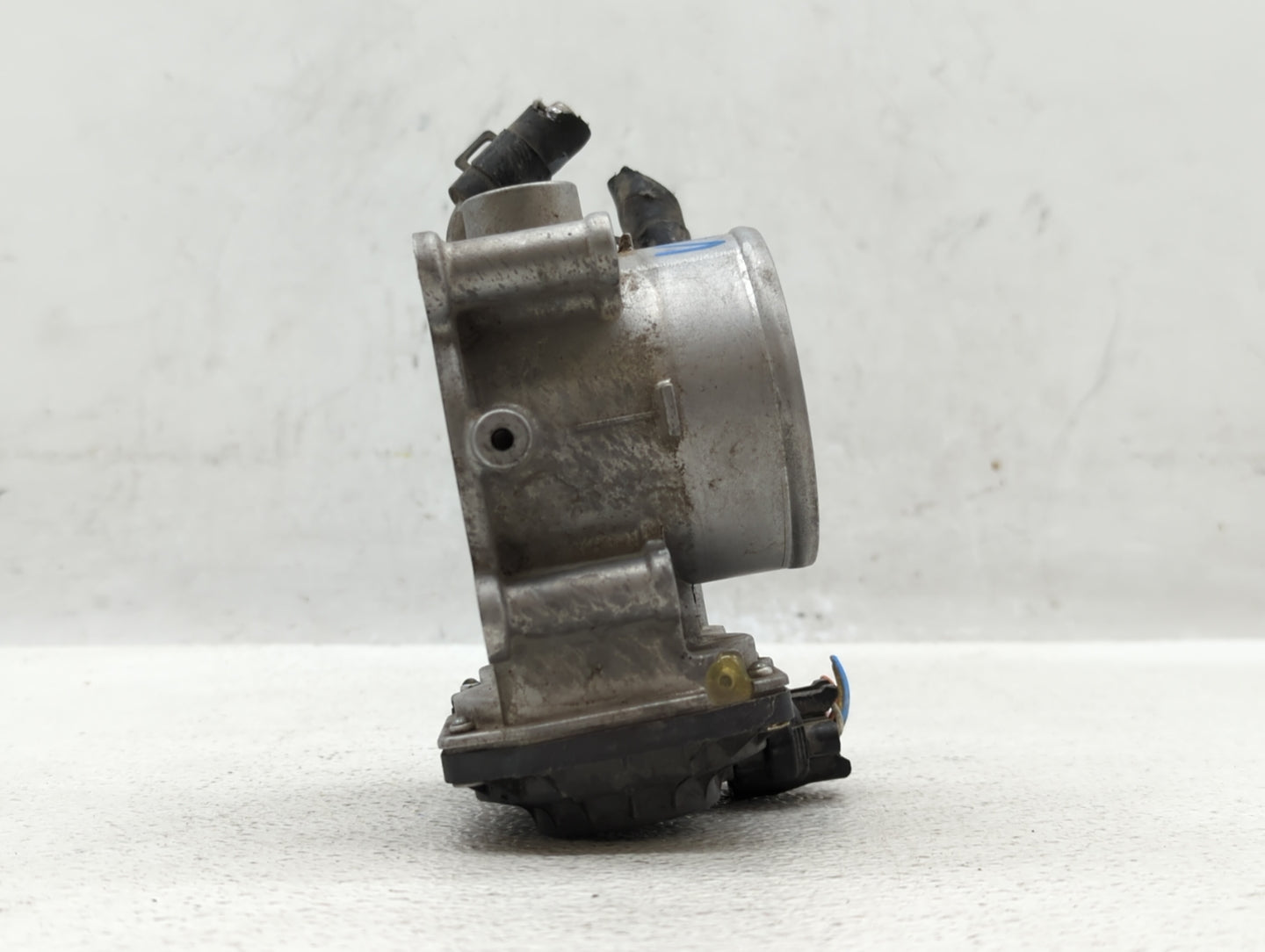 2011-2020 Hyundai Elantra Throttle Body P/N:35100-2E000 Fits Fits 2011 2012 2013 2014 2015 2016 2017 2018 2019 2020 2021 OEM