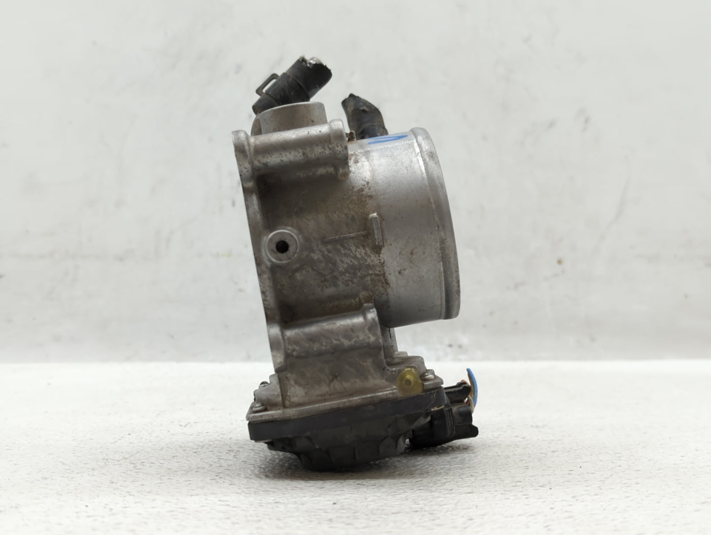 2011-2020 Hyundai Elantra Throttle Body P/N:35100-2E000 Fits Fits 2011 2012 2013 2014 2015 2016 2017 2018 2019 2020 2021 OEM