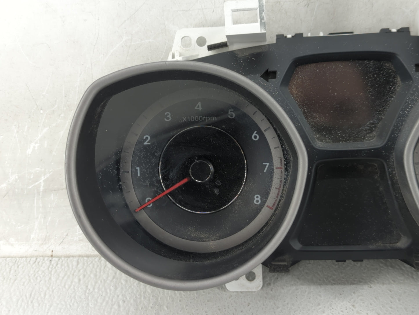 2014-2016 Hyundai Elantra Instrument Cluster Speedometer Gauges P/N:94004-3X240 Fits Fits 2014 2015 2016 OEM Used Auto Parts