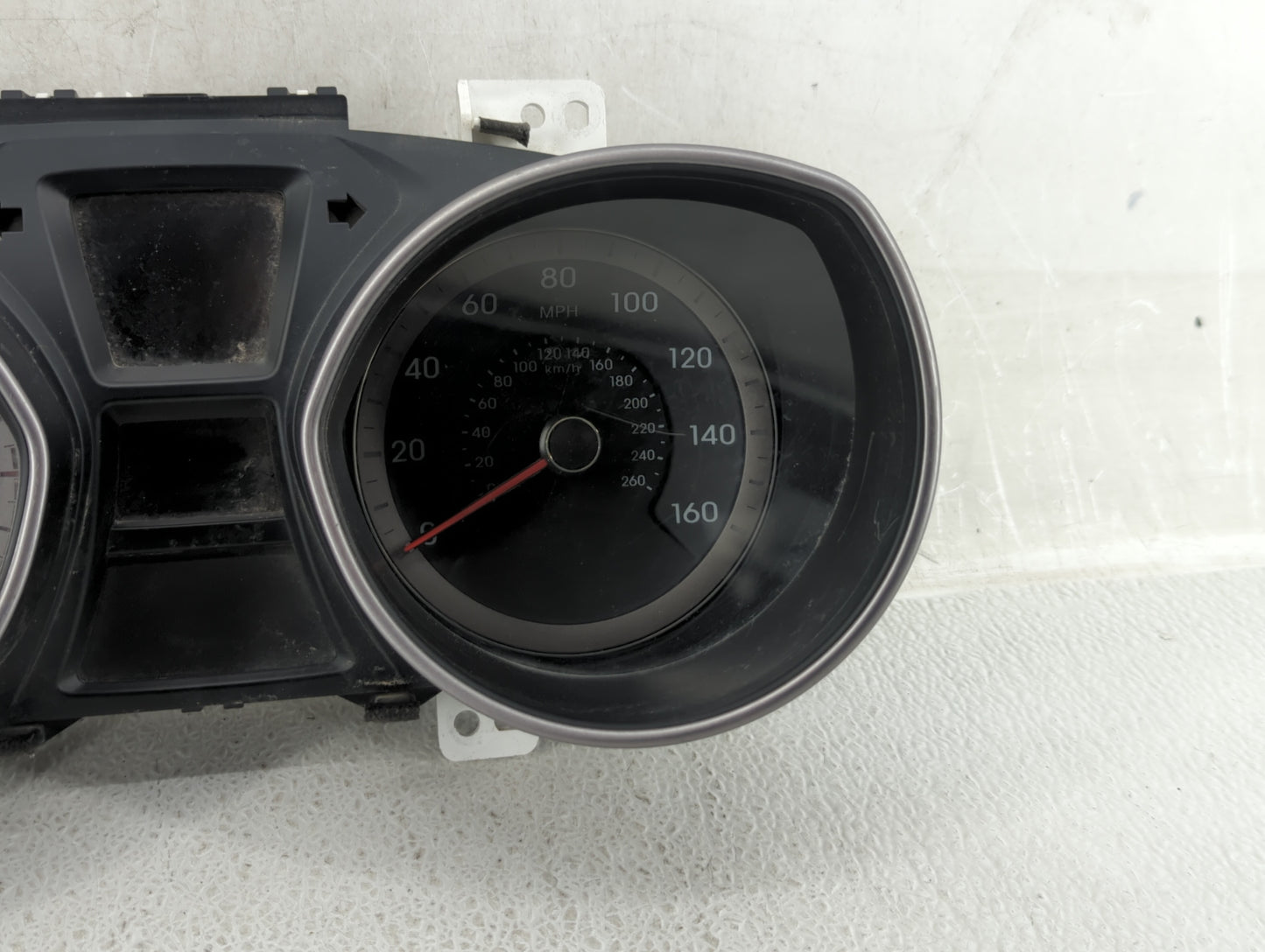 2013-2015 Hyundai Elantra Instrument Cluster Speedometer Gauges P/N:94053-A5511 Fits Fits 2013 2014 2015 OEM Used Auto Parts