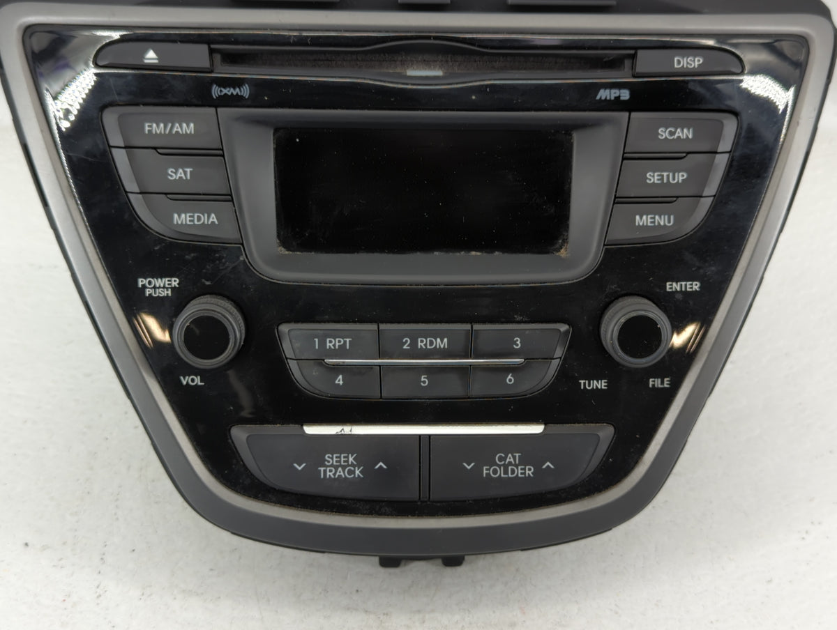 2014-2016 Hyundai Elantra Am Fm Cd Player Radio Receiver 549582 - Oemusedautoparts1.com