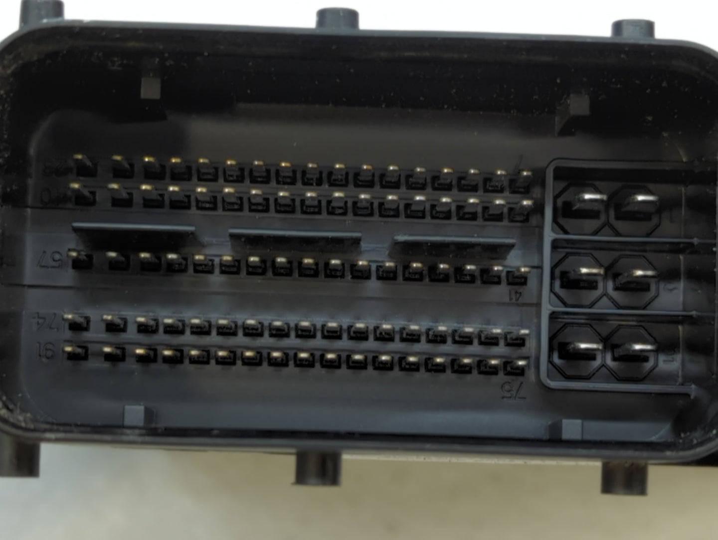 2014-2016 Hyundai Elantra PCM Engine Control Computer ECU ECM PCU OEM P/N:39131-2EMB0 39103-2EML6 Fits Fits 2014 2015 2016 O