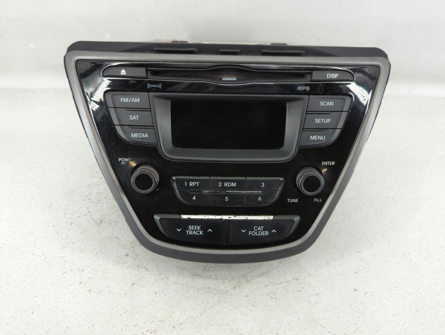 2014-2016 Hyundai Elantra Am Fm Cd Player Radio Receiver - Oemusedautoparts1.com