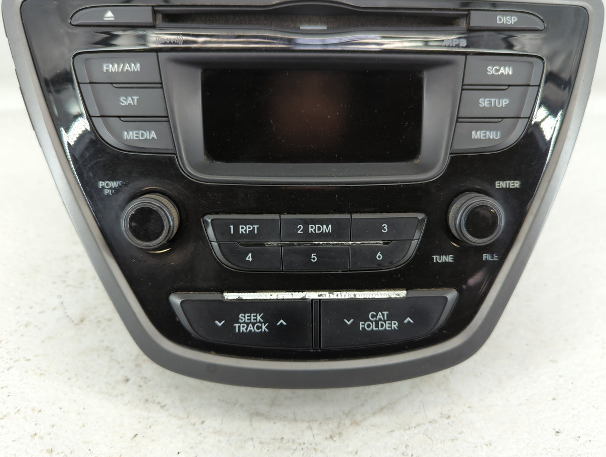 2014-2016 Hyundai Elantra Am Fm Cd Player Radio Receiver 554996 - Oemusedautoparts1.com