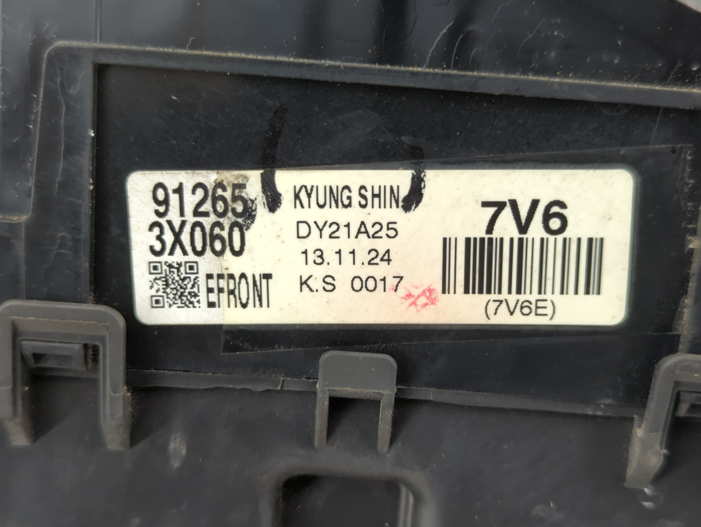 2014-2016 Hyundai Elantra Fusebox Fuse Box Panel Relay Module P/N:91265 3X060 Fits Fits 2014 2015 2016 OEM Used Auto Parts -