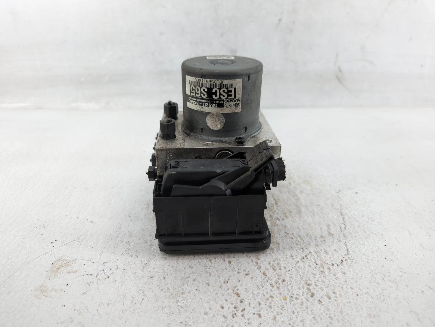 2014-2015 Hyundai Elantra ABS Pump Control Module Replacement P/N:58920-3X690 Fits Fits 2014 2015 OEM Used Auto Parts - Oemu