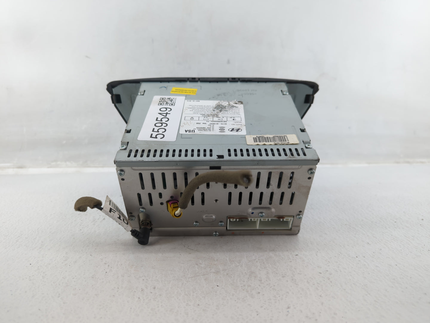 2014-2016 Hyundai Elantra Am Fm Cd Player Radio Receiver - Oemusedautoparts1.com