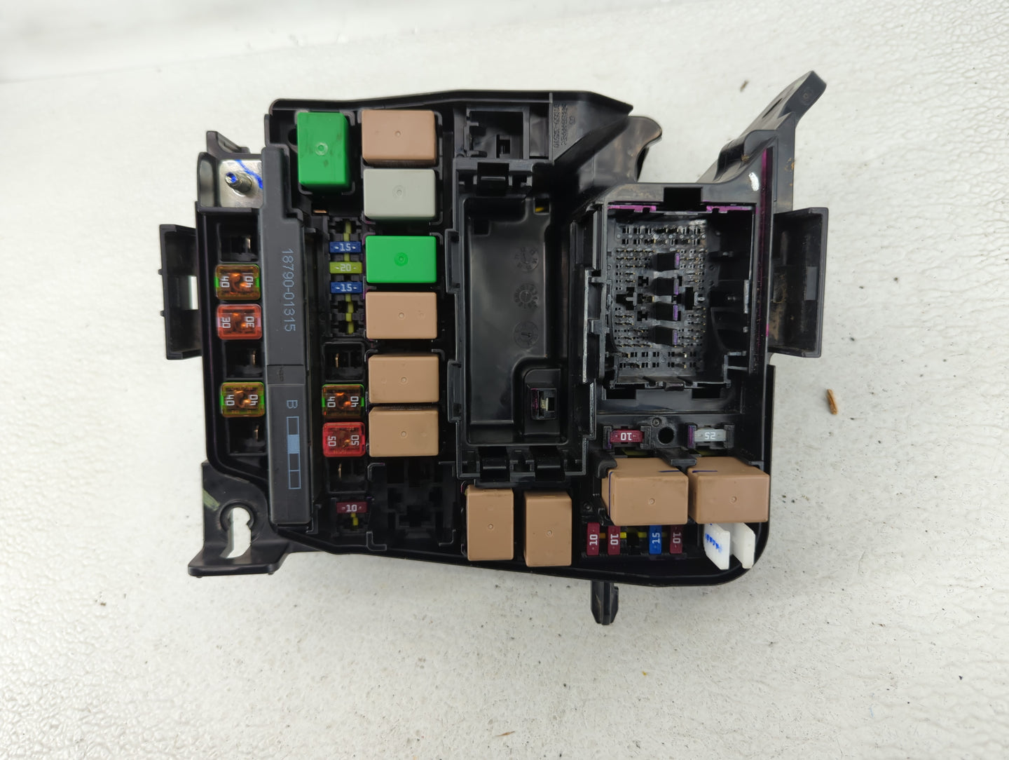 2014-2016 Hyundai Elantra Fusebox Fuse Box Panel Relay Module P/N:91951-3X710 Fits Fits 2014 2015 2016 OEM Used Auto Parts -