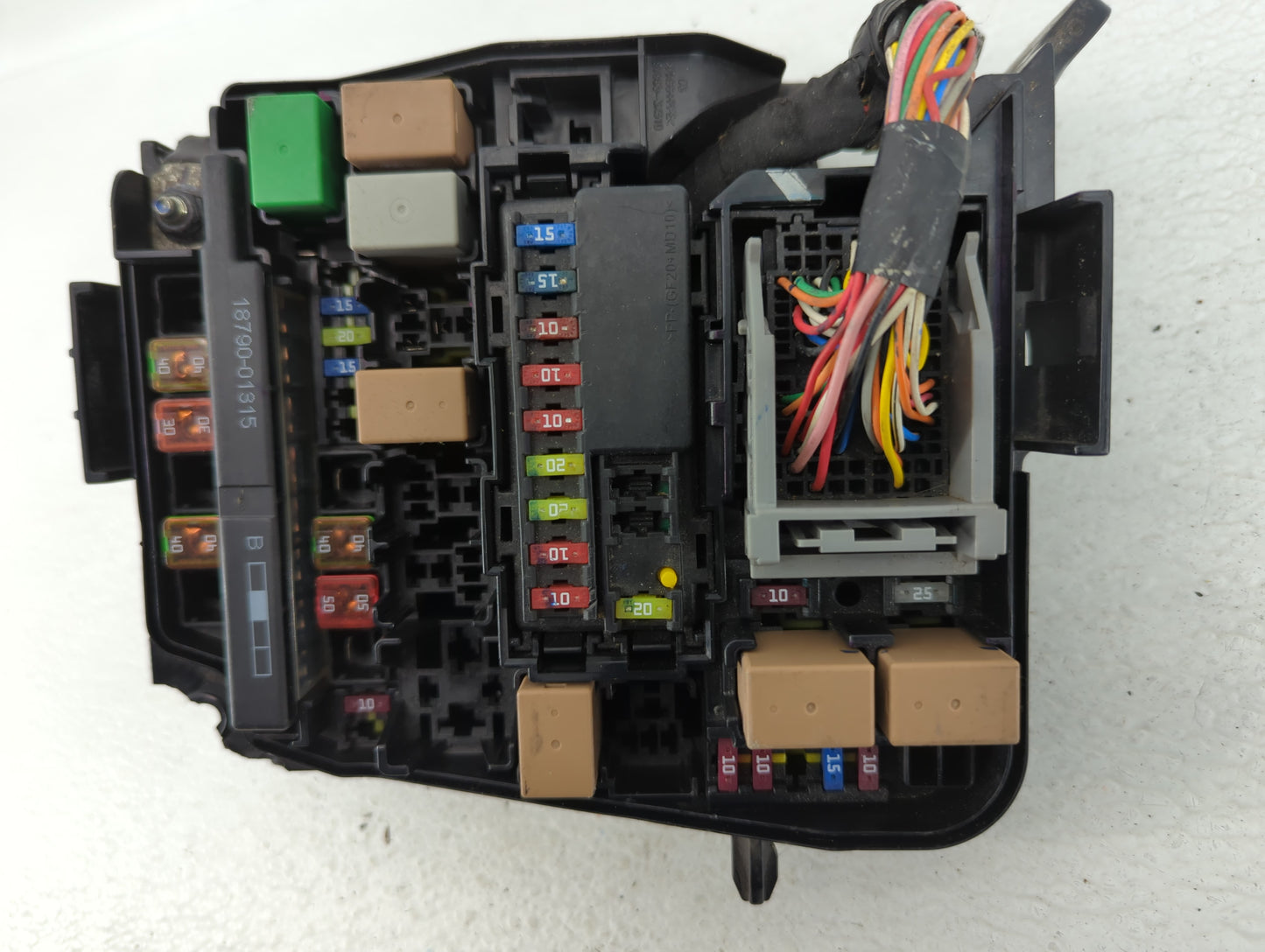 2014-2016 Hyundai Elantra Fusebox Fuse Box Panel Relay Module P/N:914313Y080UA Fits Fits 2014 2015 2016 OEM Used Auto Parts 