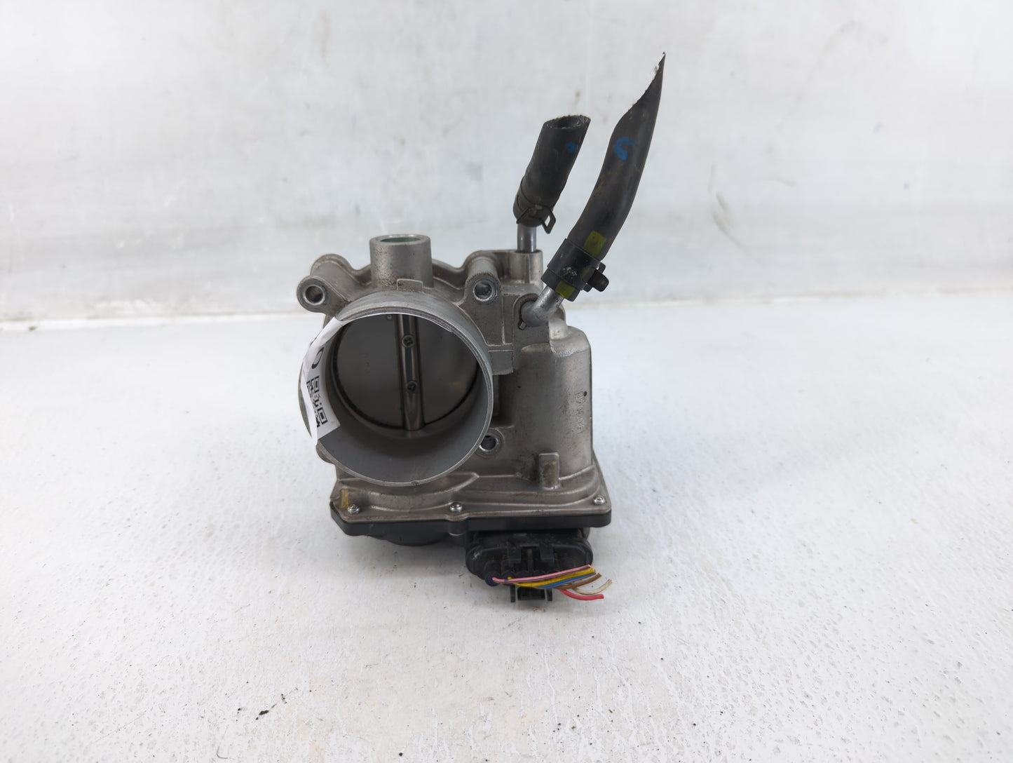 2011-2020 Hyundai Elantra Throttle Body P/N:35100-2E000 Fits Fits 2011 2012 2013 2014 2015 2016 2017 2018 2019 2020 2021 OEM