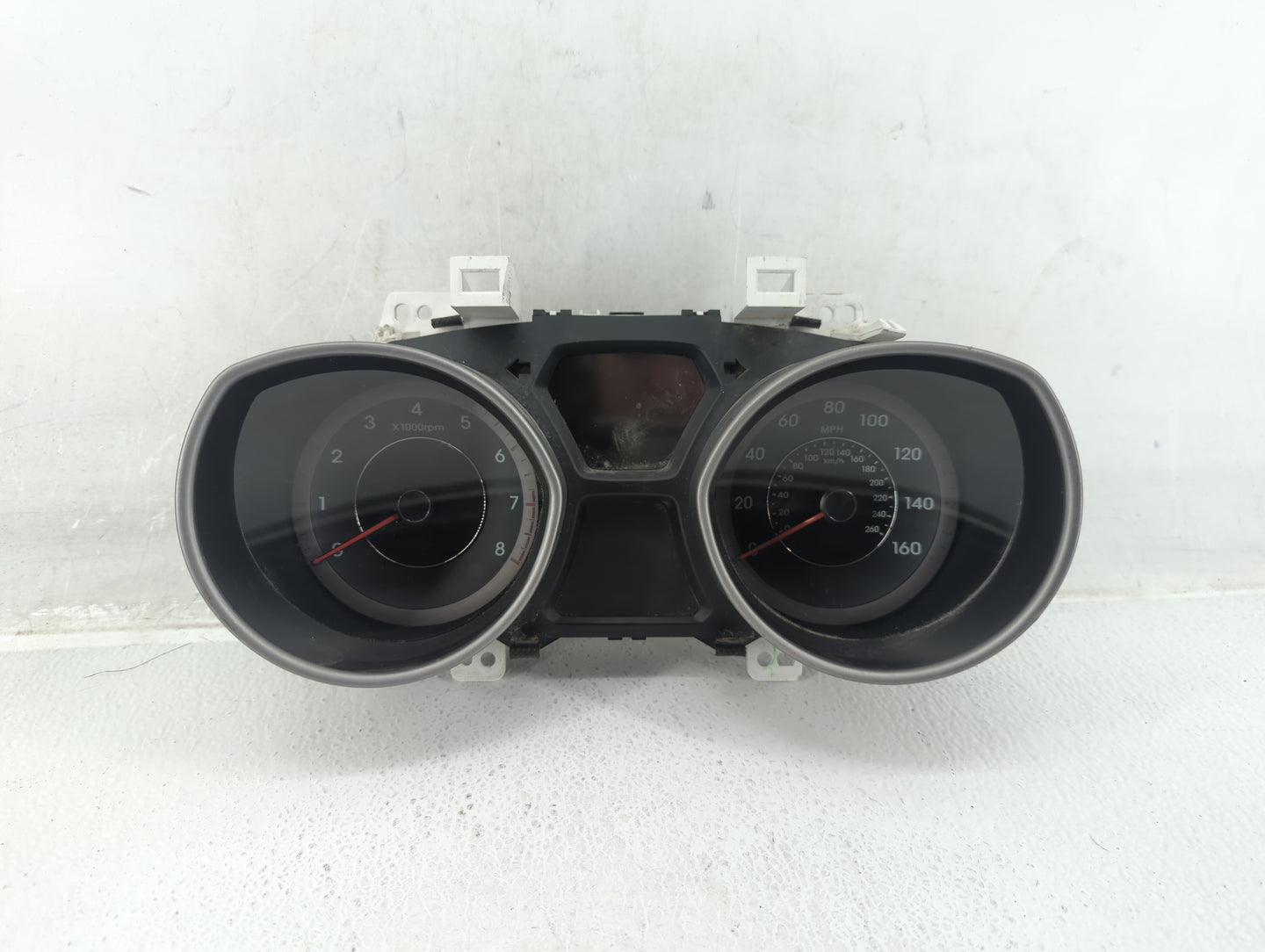 2014-2016 Hyundai Elantra Instrument Cluster Speedometer Gauges P/N:94004-3X240 Fits Fits 2014 2015 2016 OEM Used Auto Parts