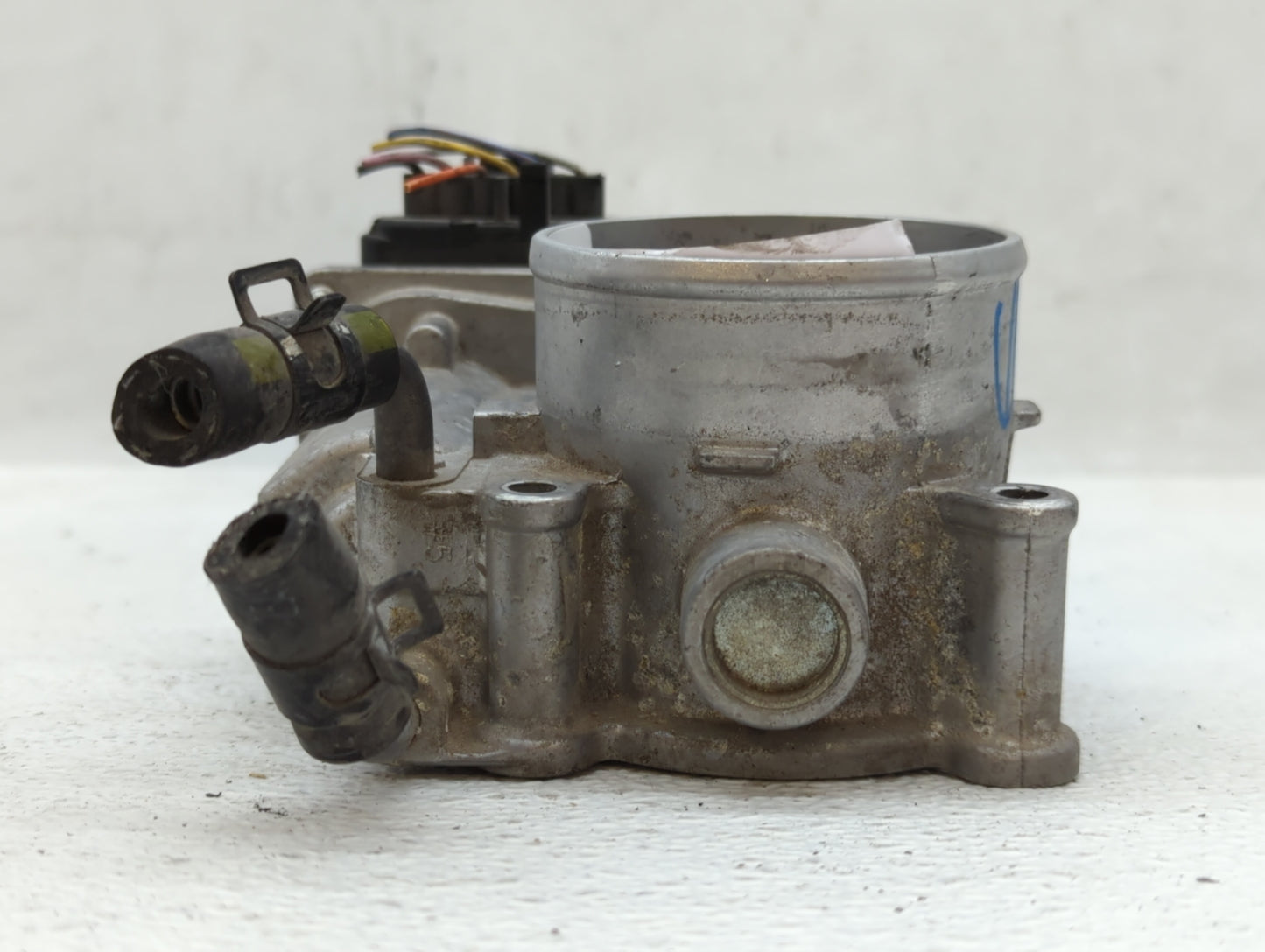 2011-2020 Hyundai Elantra Throttle Body P/N:35100-2E000 Fits Fits 2011 2012 2013 2014 2015 2016 2017 2018 2019 2020 2021 OEM